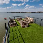 Panorama Uszohaz 2 * Abádszalók